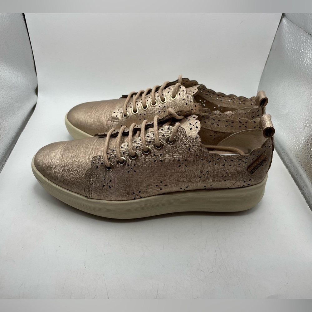 Pikolinos rose gold leather sneakers size EU 36